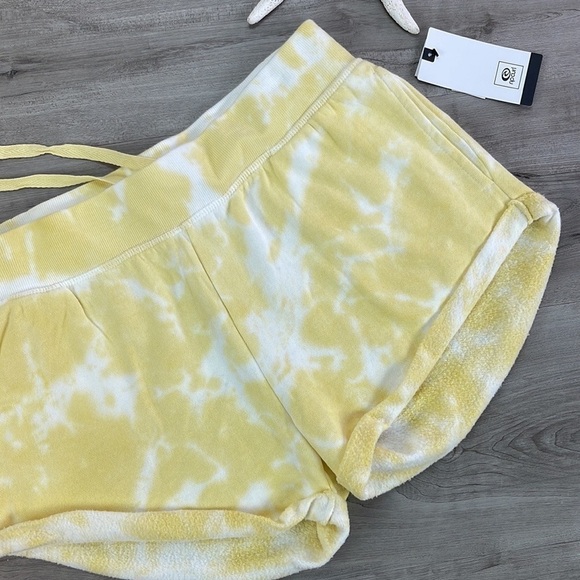 🔆RIP CURL🔆 CLASSIC SURF TIE DYE FLEECE SHORT - Picture 5 of 11
